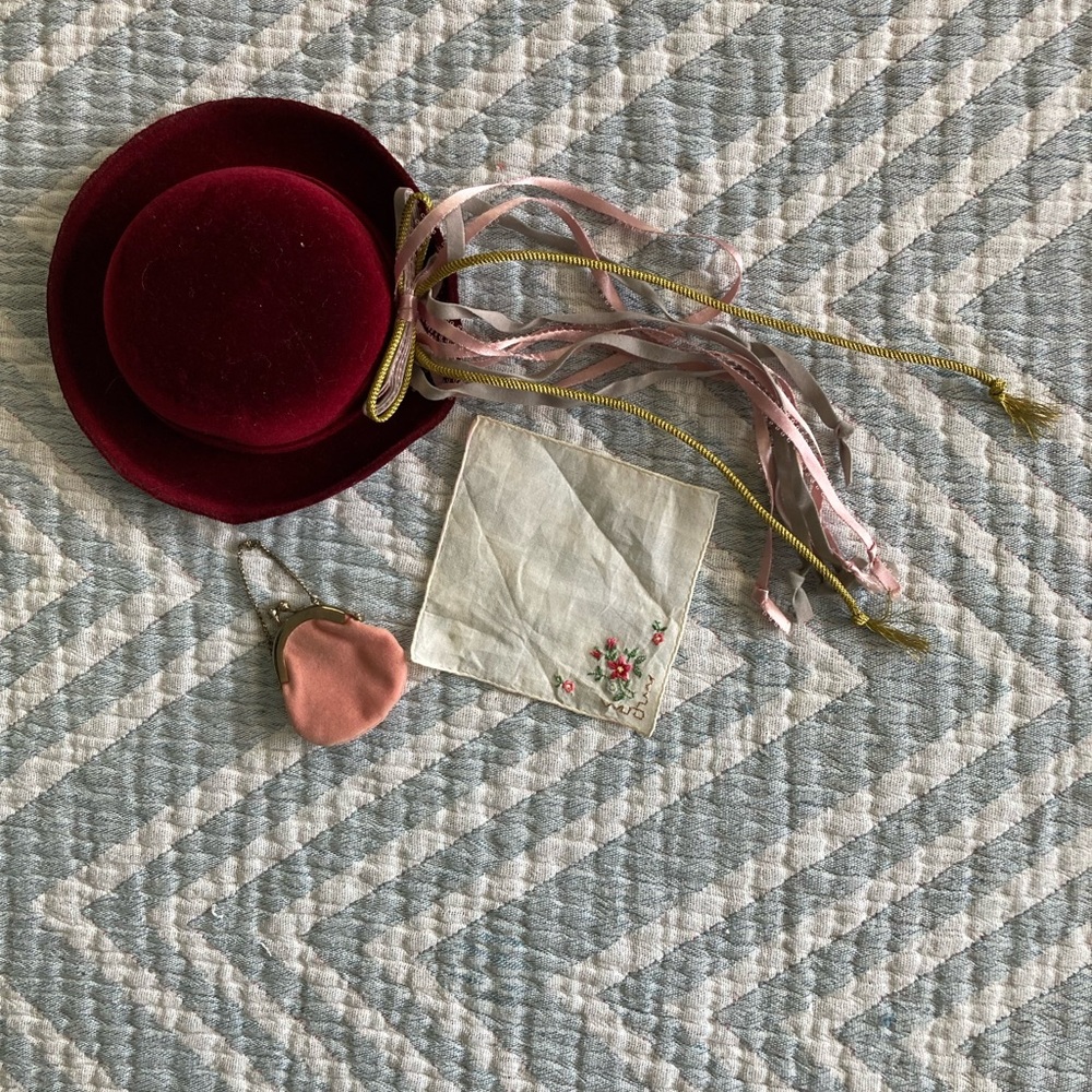 Pleasant Company American Girl Samantha Meet Accessories
